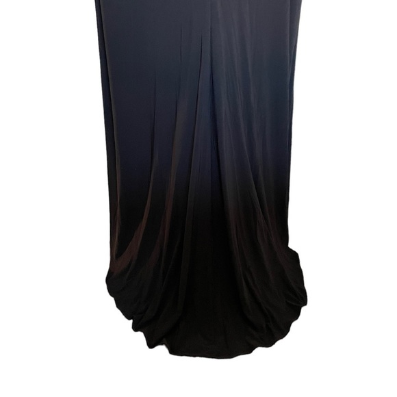 La Femme Ruched Jersey Column Gown with Leg Slit Black 24 - Picture 11 of 12